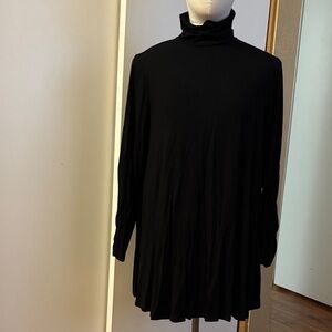 torrid Black Long Sleeve Turtleneck Top